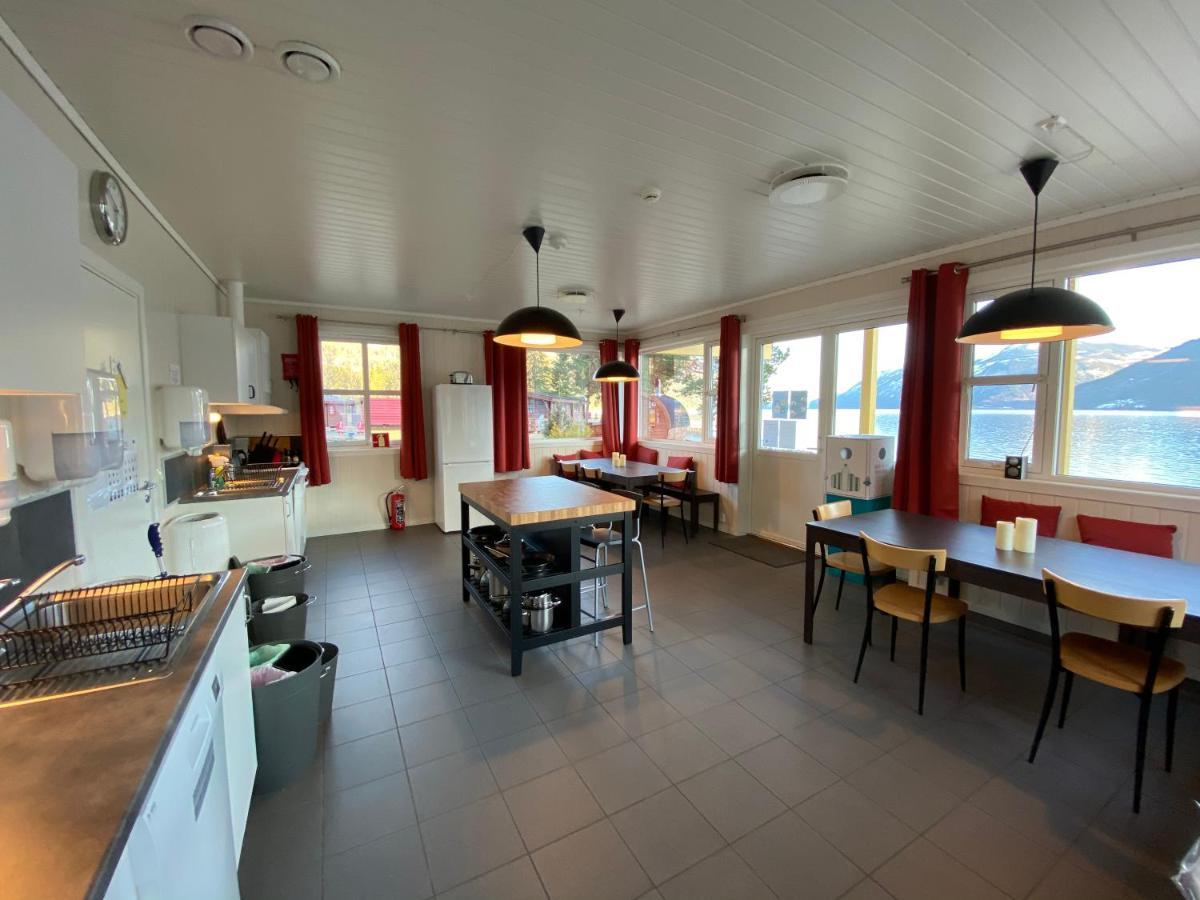 Sandviken Camping Austbygdi ภายนอก รูปภาพ